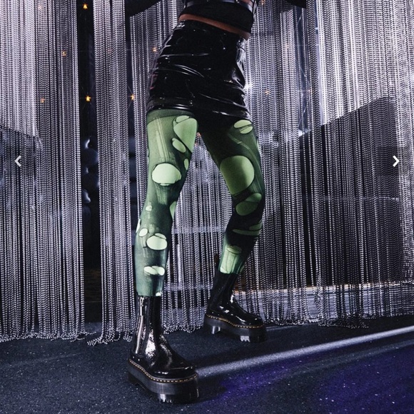 2976 MAX DISTRESSED PATENT PLATFORM BOOTSC - Picture 3 of 8